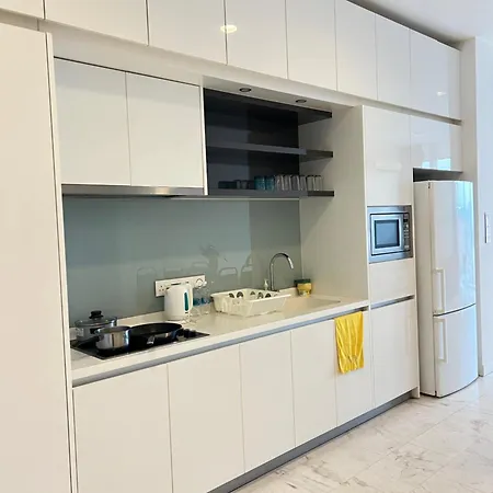 Regalia Service Suites Klcc Skypool Kuala Lumpur Bagian luar foto