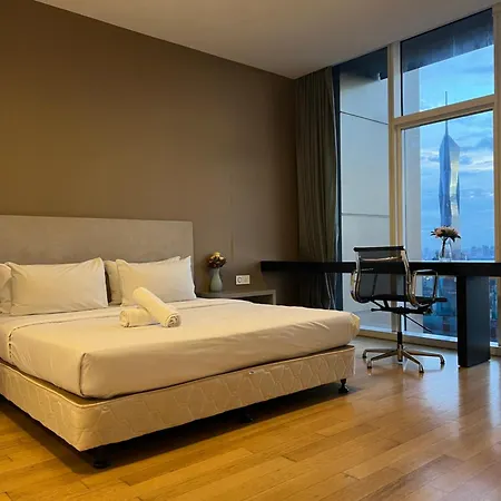 Regalia Service Suites Klcc Skypool Kuala Lumpur Bagian luar foto
