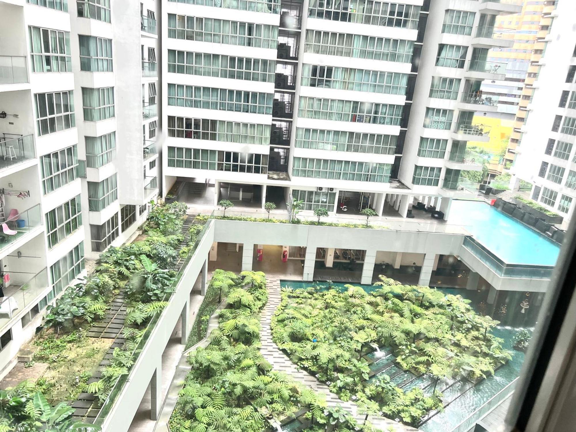 Regalia Service Klcc Skypool