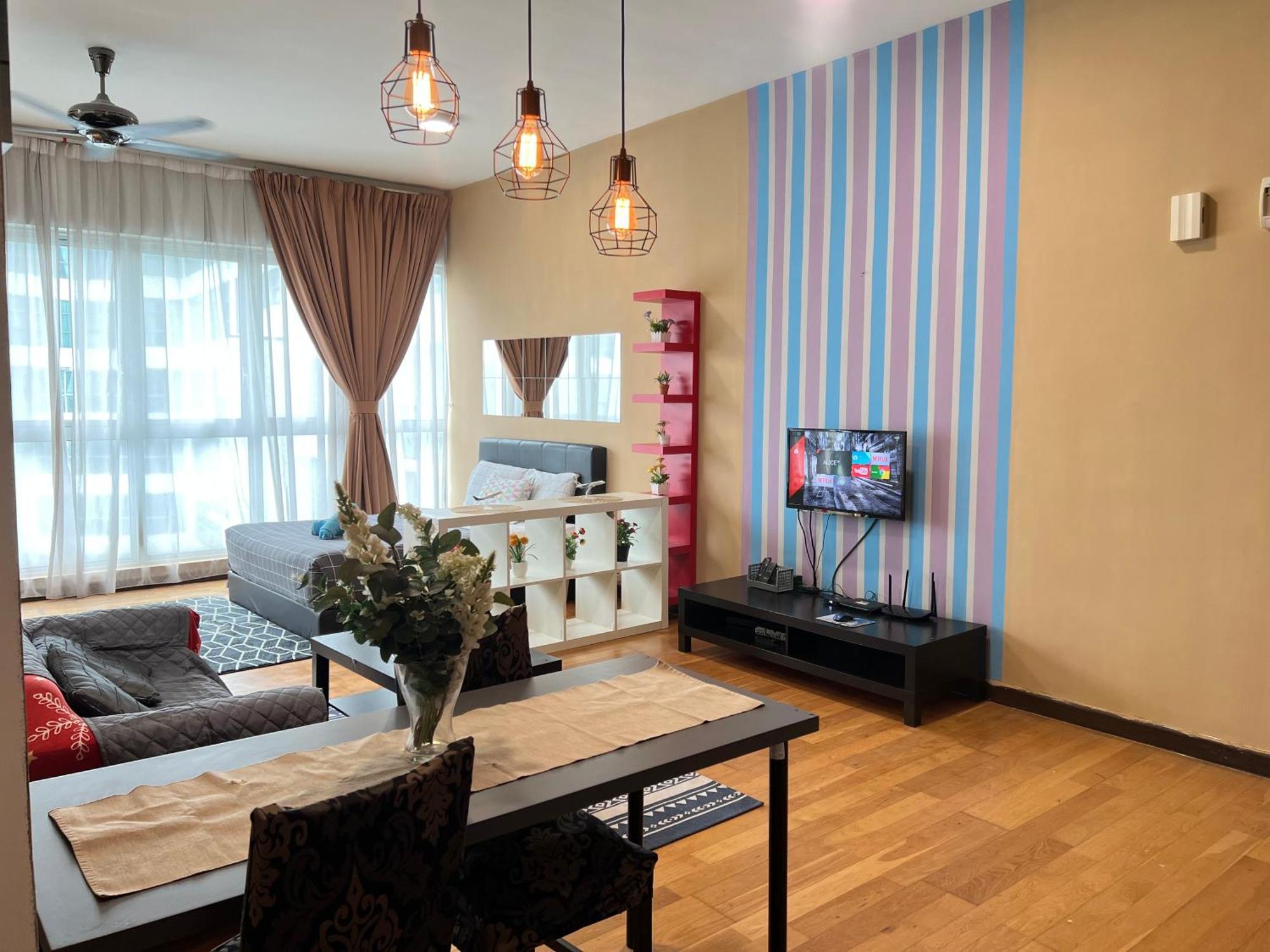 Regalia Service Klcc Skypool Apartemen Kuala Lumpur