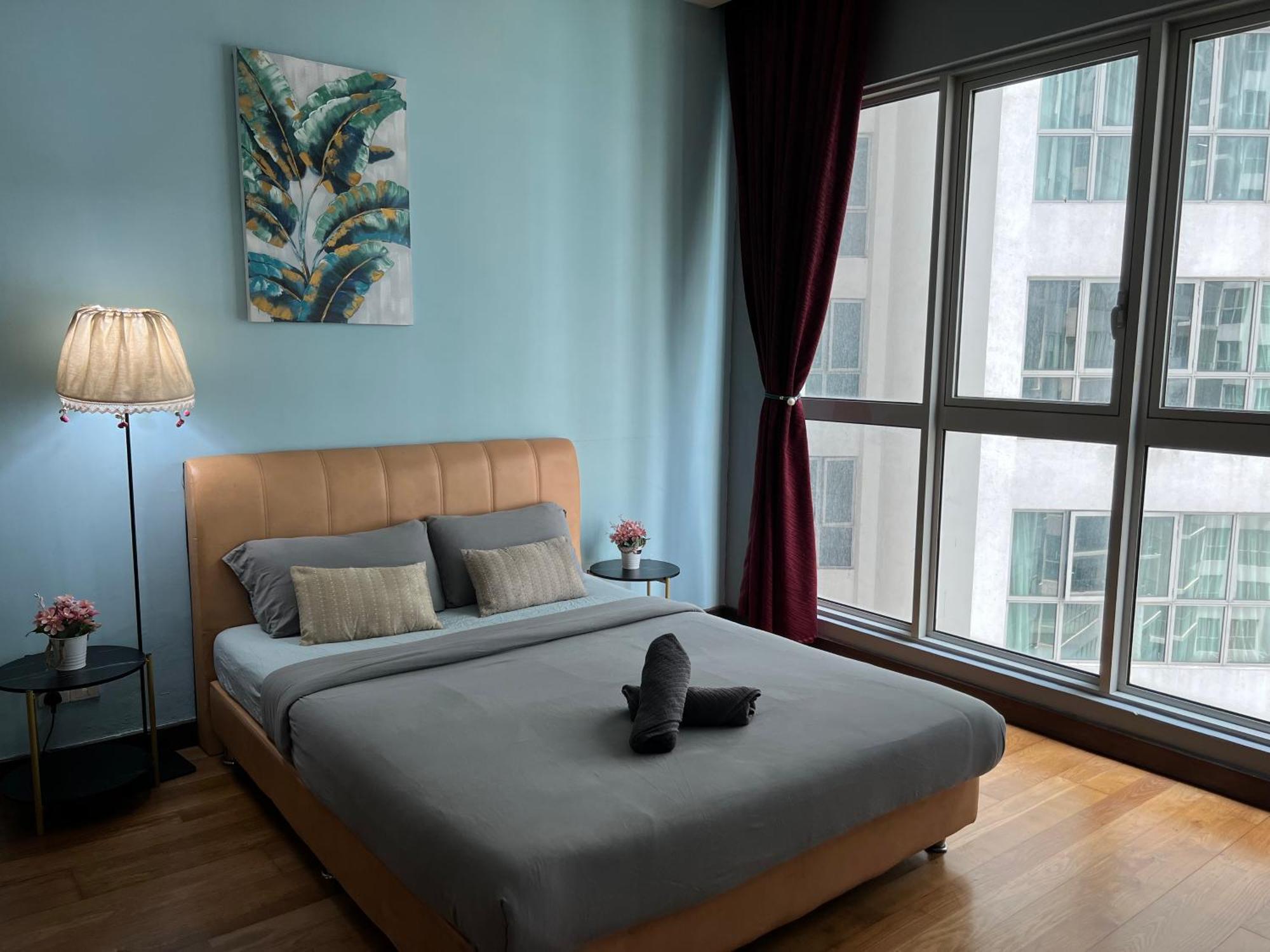 Apartment Regalia Service Klcc Skypool Kuala Lumpur