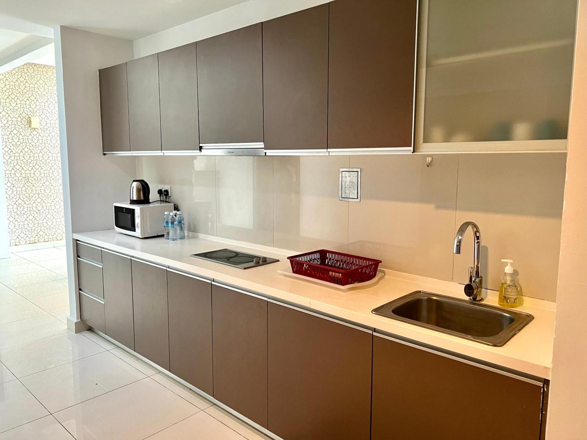 Apartemen Regalia Service Klcc Skypool